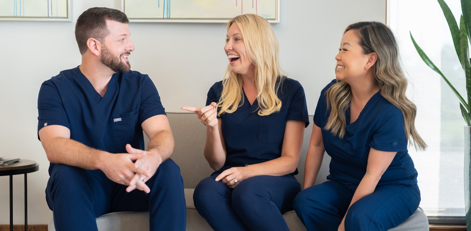 Dr. Elizabeth Kidder consulting with a woman about cosmetic veneers at Kidder Owens Dental